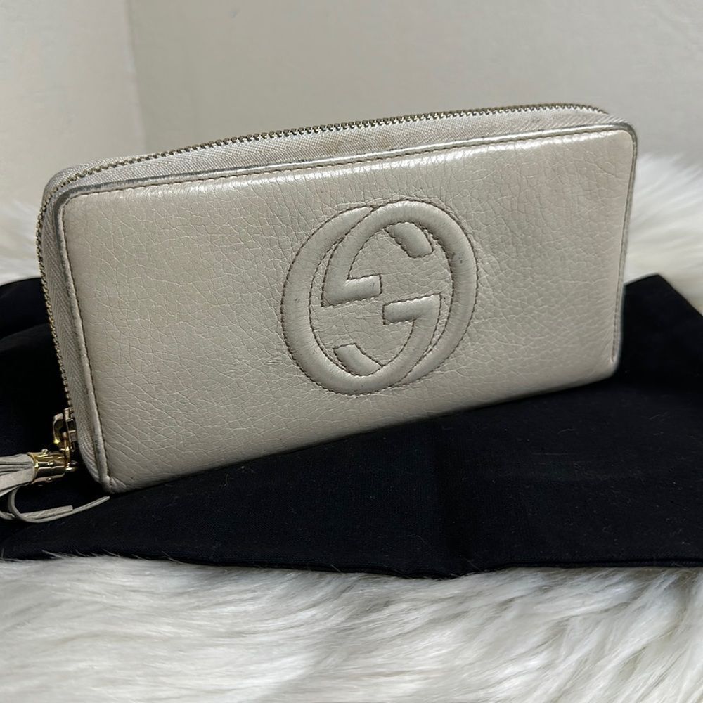 💯Authentic Gucci Soho Zipped Long Wallet🍀